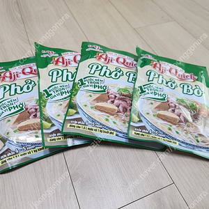 베트남 쌀국수 스프 Aji Quick Pho Bo 4개 팝니다.