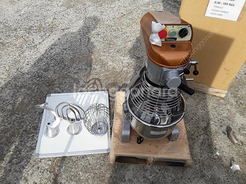 *밀가루(빵,전분)혼합기 - 새제품 판매합니다.--2