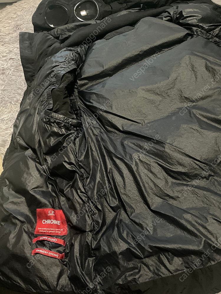 Cp컴퍼니 패딩조끼 판매합니다--3