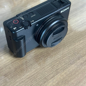 소니 zv-1f 카메라 판매합니다