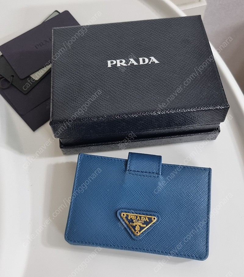 [정품] 프라다 아코디언 카드지갑 판매합니다