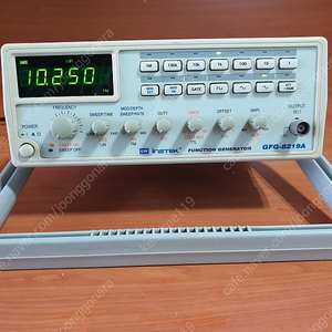 INSTEK Function Generator GFG-8219A 함수발생기