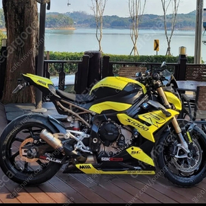 22년 bmw s1000r m팩 판매합니다