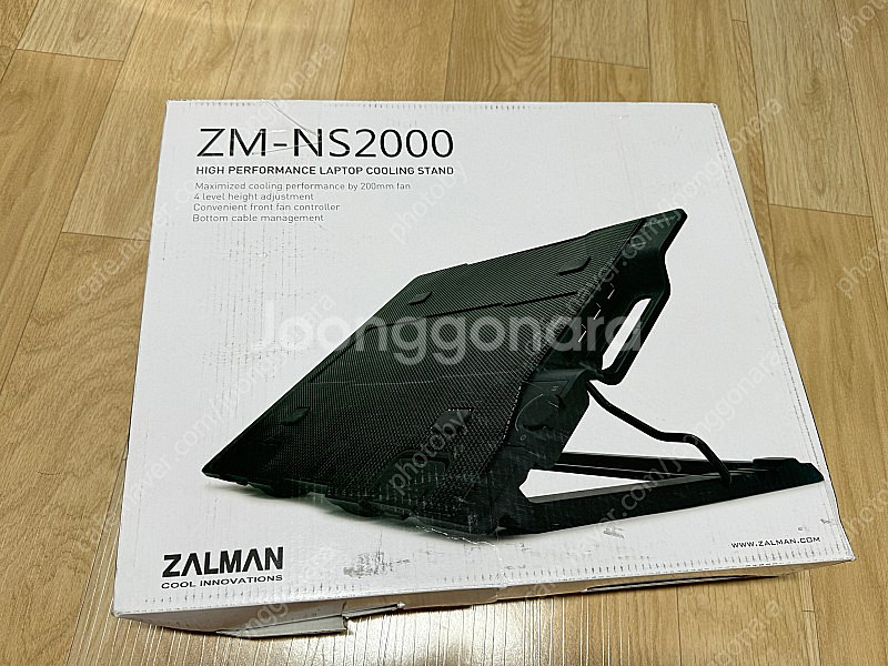 잘만 노트북 쿨러 ZM-NS2000 팝니다.--3