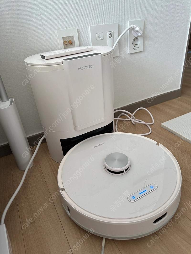[부산] 엠지텍 트윈보스 s9 pro 로봇청소기+먼지처리기포함