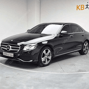 벤츠E-클래스 W213 E300 4MATIC 아방가르드 (5인승)@중고차@중고차매입@전액할부@저신용자@신불자@소액할부@현금@카드 전부 가능합니다!