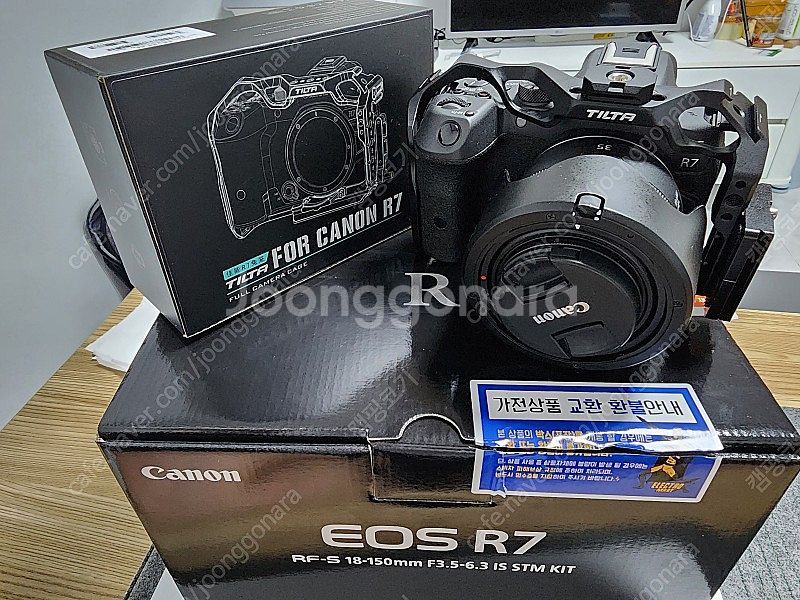 Eos r7 틸타케이지 베터리2개 26년4월까지--0