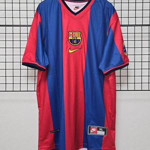 98/99 바르셀로나 홈 레트로 OEM 유니폼 팝니다.