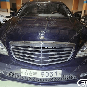 [벤츠]S클래스-W221 S350 CDI | 2010 | 99,828km년식 | 검정색 (탄자나이트블루) | 수원 | 1,399만원