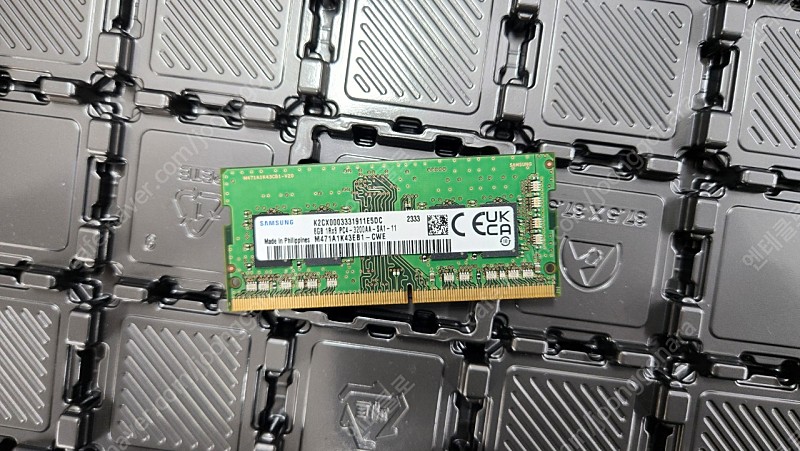 노트북용 DDR4 8GB 램 판매합니다.