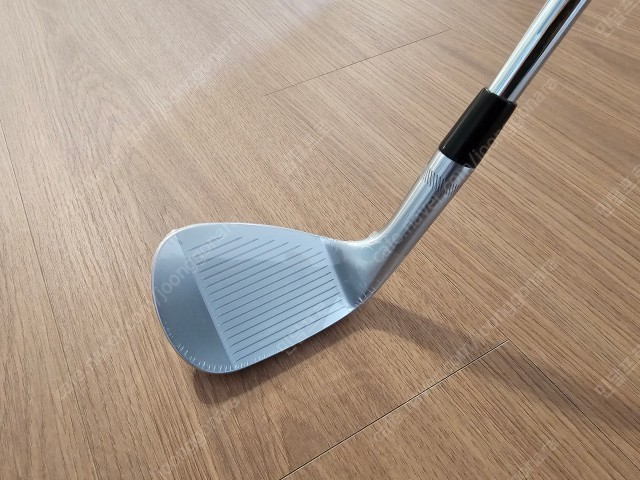 타이틀리스트(정품) 보키 웨지 SM10(투어크롬) 50도, 56도 새상품 팝니다--1