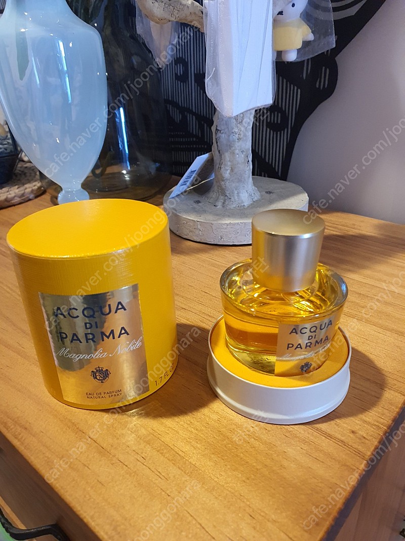 아쿠아디파르마 매그놀리아 노빌레 EDP 50ml 향수 팝니다.