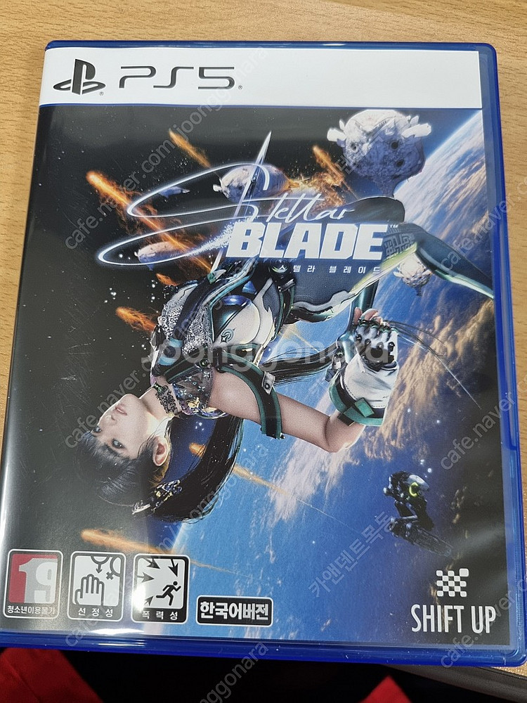 PS5 스텔라 블레이드 팝니다. 코드 미사용 택포--0