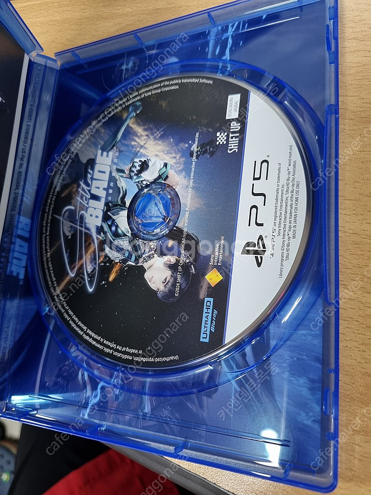 PS5 스텔라 블레이드 팝니다. 코드 미사용 택포--1