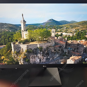 LG 24인치 LED 모니터 24MK430H 팝니다