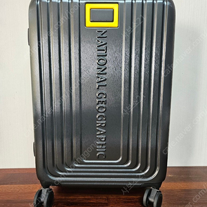 택배가능) 내셔널지오그래픽 세체니 24인치 여행용 캐리어(항공커버 포함) 새상품 - 화물용 캐리어 여행가방