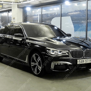 BMW7시리즈 (G11) 730Ld xDrive M 스포츠중고차 할부 리스 카드 저신용자 전액할부 승인