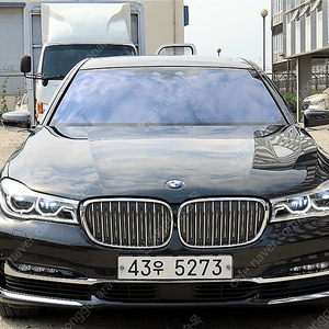 BMW7시리즈 (G11) 750Li xDrive (5인승)중고차 할부 리스 카드 저신용자 전액할부 승인