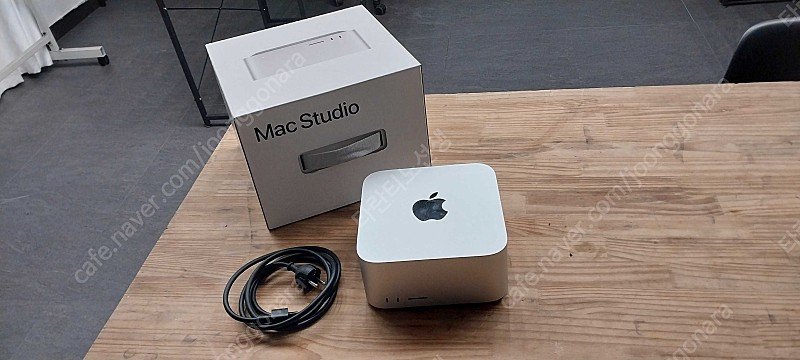 애플맥스튜디오 apple MAC STUDIO 2023년 모델 M2 MAX 64GB 모델 판매 합니다. SSD 1TB