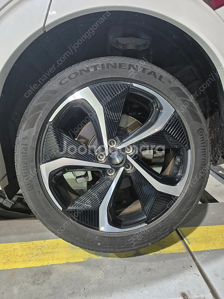 ev6 20인치 gtline 순정 휠 타이어 세트 팝니...--1