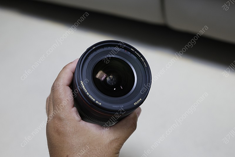 캐논 RF 14-35mm f4 L IS USM 렌즈 거의 새것 팝니다.