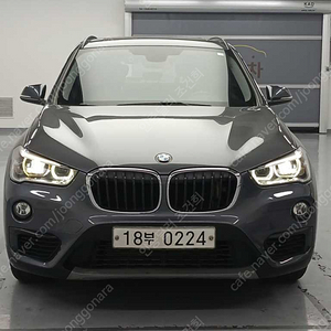 BMWX1 (F48) xDrive 18d@중고차@소액할부@전액할부@리스@중고차매입@중고차구매전부가능합니다