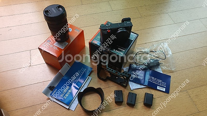 소니a6400바디 렌즈풀셋팝니다.--0