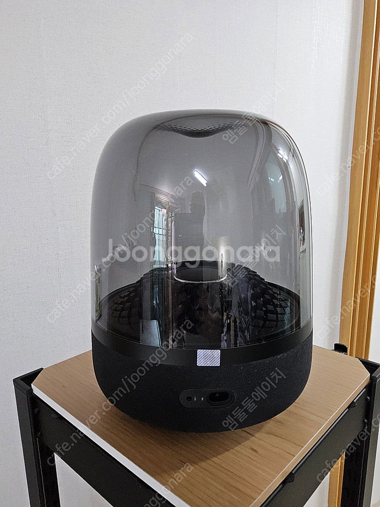 Harman/Kardon Aura Studio 4--5