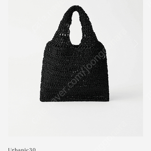 얼바닉30 글리터 핸드 니티드 백 (블랙) urbanic30 Glitter Hand Knitted Bag (Black) 팝니다.