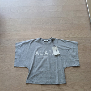 알라이아 반팔 티셔츠 판매