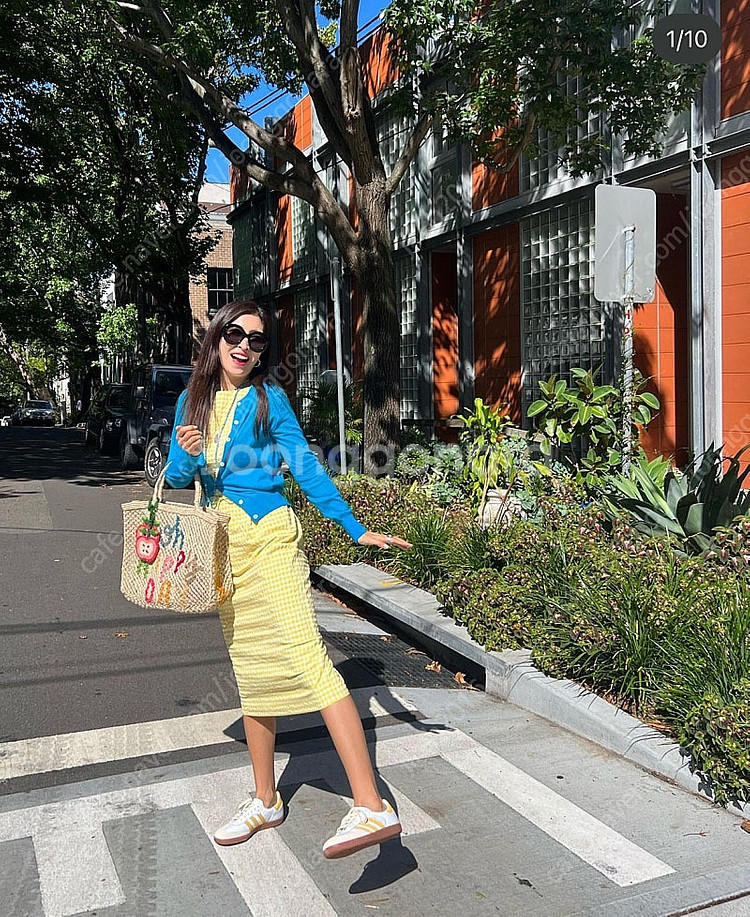 코스모폴리탄줄라이 가디건 (24신상, 오늘받음,블루)--0