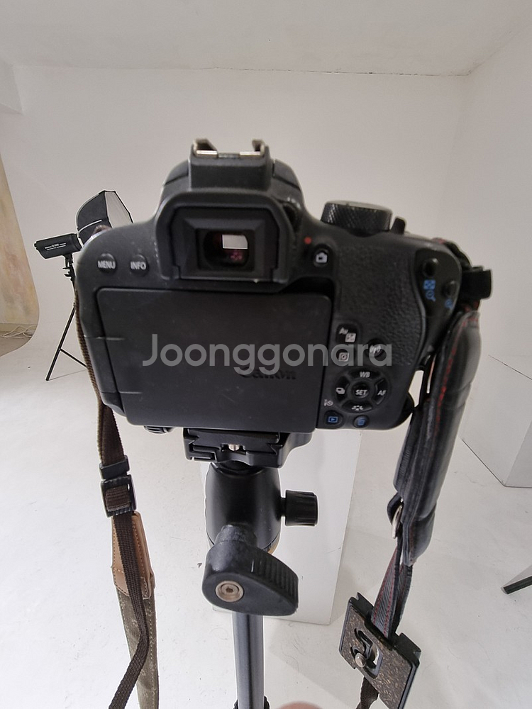 캐논 EOS 800D 카메라+렌즈 세트--1