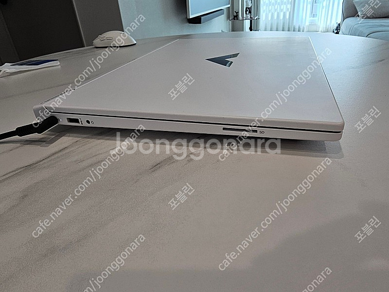 HP 빅터스 15-fa1019TX 게이밍노트북 판매 합니다.​--2