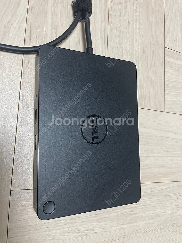 Dell wd15 도킹스테이션--1