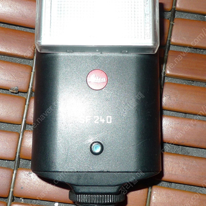 Leica SF 24D Shoe Mount Flash for Leica, 배터리, 부드러운 케이스.