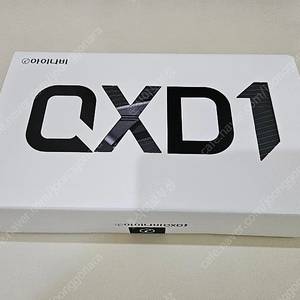새상품 아이나비 QXD1 64G 판매합니다.