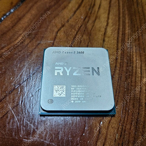 AMD 라이젠 3600 CPU