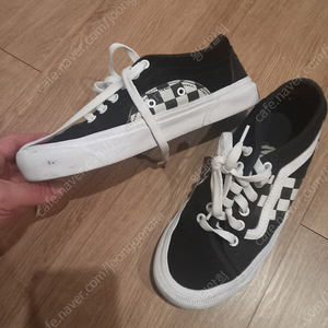 vans bess 230 2만 (택포2.0만)