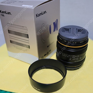 후지필름 FX-마운트용 캄란 21mm/f1.8 렌즈 판매합니다.