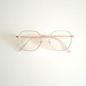 새상품) 사라쿠 로즈골드 무알러지 연예인 안경테 티타늄 안경 일본명품안경