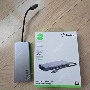 벨킨 멀티미디어 허브 판매합니다 (belkin F4U092btSGY)