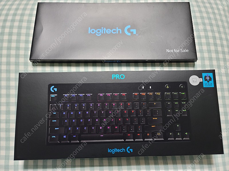 로지텍 로지텍 PRO TKL GX BLUE 기계식 게이밍 텐키리스 키보드 (유선) 새상품 판매 합니다.