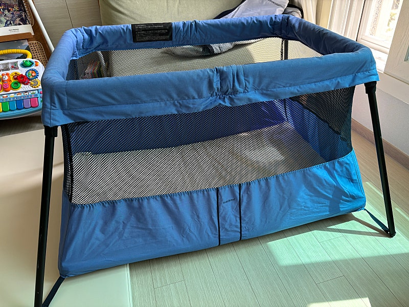 베이비뵨 트래블 크립 휴대용 아기 침대
