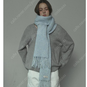 윤슬샵 머플러 fringe muffler (ice blue) 아이스 블루 새상품 판매합니다 !