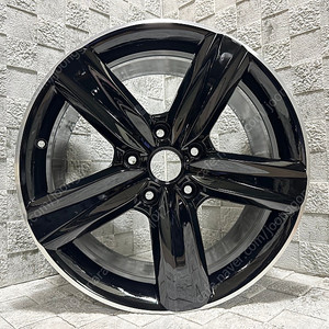(판매)폭스바겐 투아렉 블루모션 19인치 블랙 림폴리쉬 순정휠 80만 대전