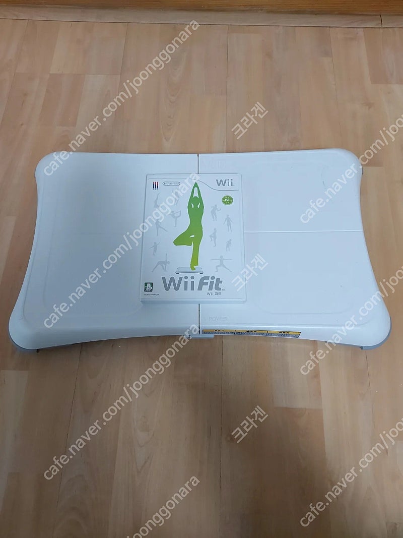 닌텐도 wii 밸런스보드와 위피트