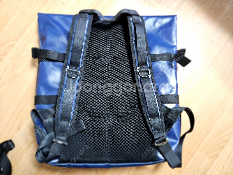 켈빈클라인 백팩 팝니다--1