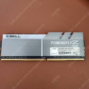 지스킬ddr4 3200 8g×2팝니다