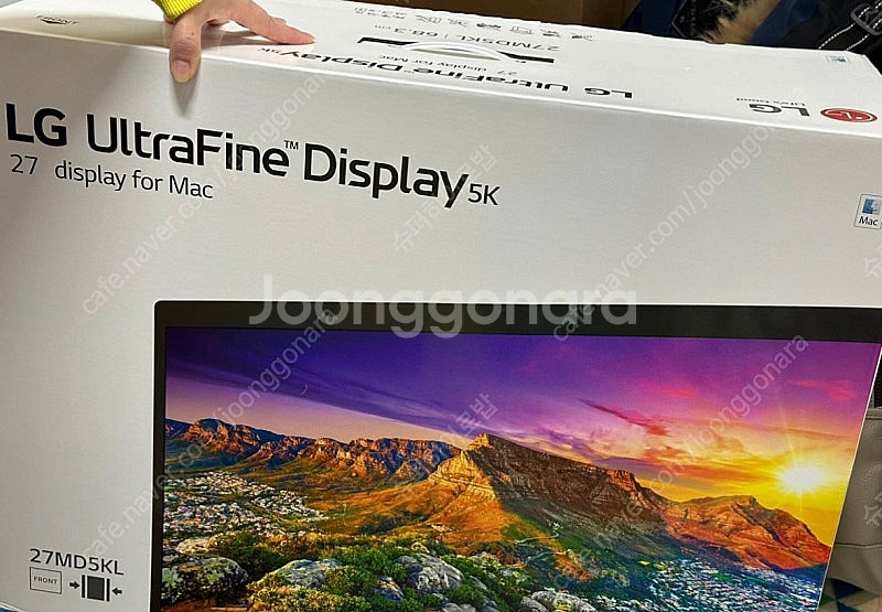 신형 LG UltraFine Display 5k--1