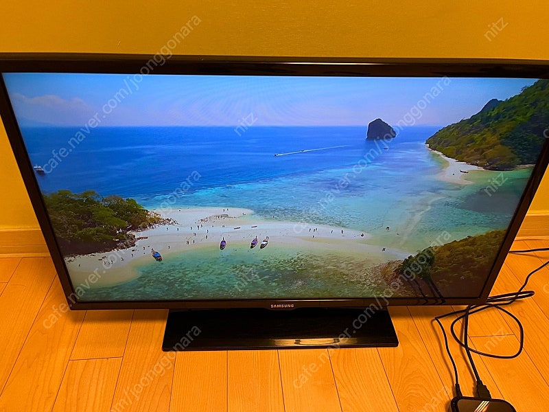 삼성 32인치 3D TV + 64G 스마트TV박스